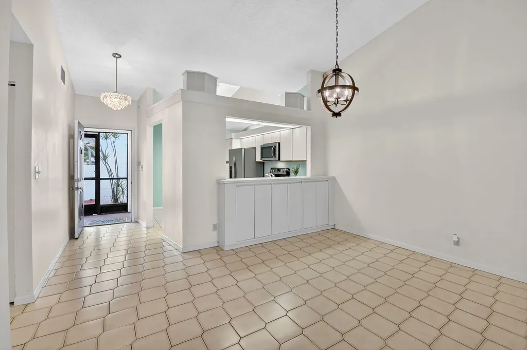 5477 Atlantic Palm Court Boynton Beach FL 33437
