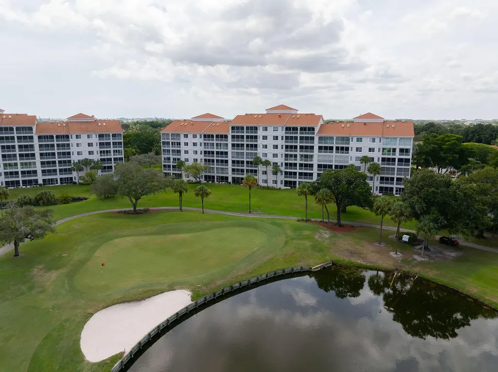 17031 Boca Club Boulevard Boca Raton FL 33487
