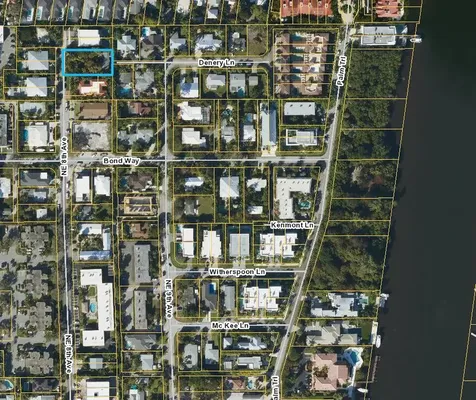 1227 NE 8th Avenue Delray Beach FL 33483