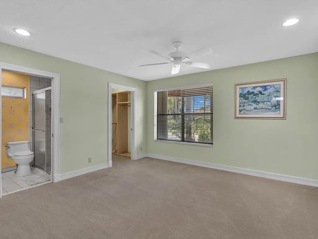 10122 Spyglass Way Boca Raton FL 33498