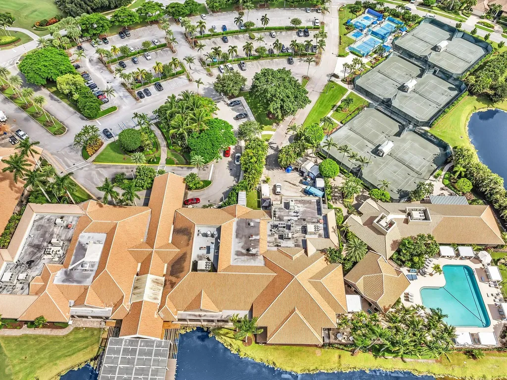 10122 Spyglass Way Boca Raton FL 33498