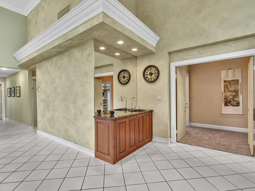 10122 Spyglass Way Boca Raton FL 33498