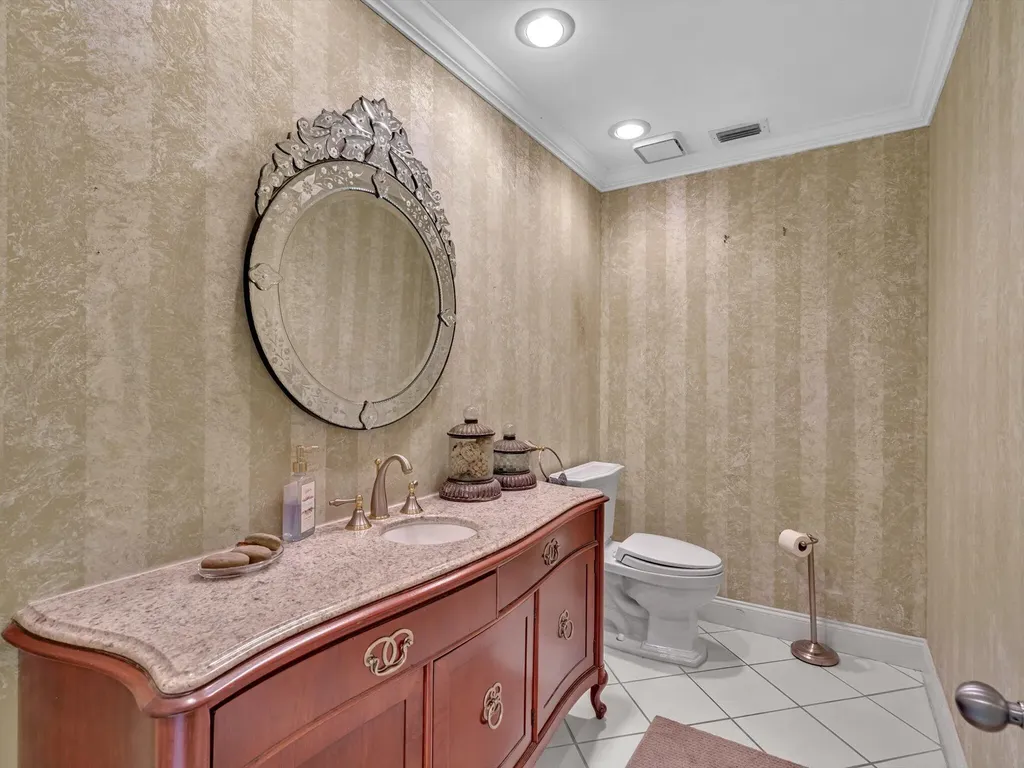 10122 Spyglass Way Boca Raton FL 33498