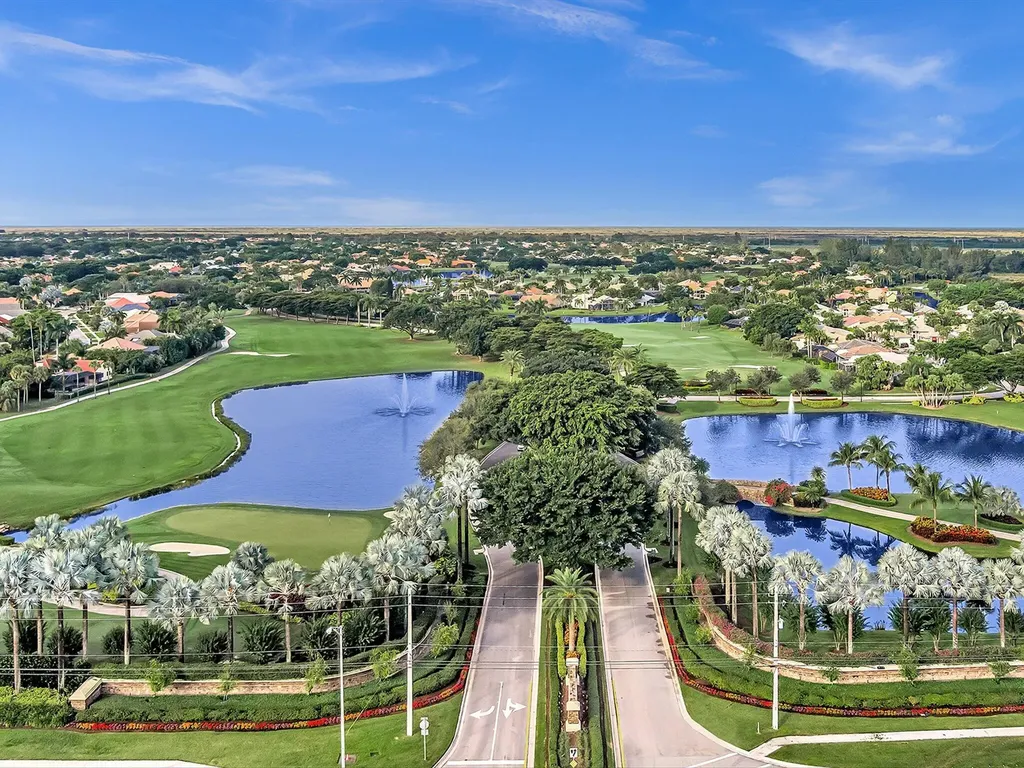 10122 Spyglass Way Boca Raton FL 33498