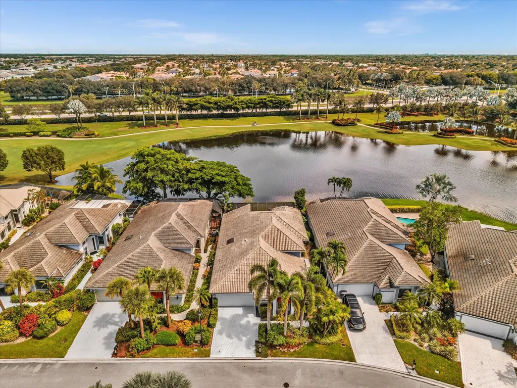 10122 Spyglass Way Boca Raton FL 33498