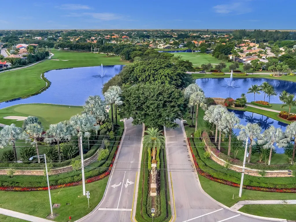 10122 Spyglass Way Boca Raton FL 33498