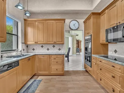 10122 Spyglass Way Boca Raton FL 33498