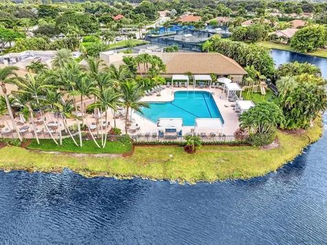 10122 Spyglass Way Boca Raton FL 33498