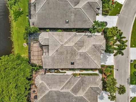 10122 Spyglass Way Boca Raton FL 33498