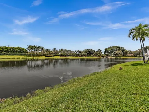 10122 Spyglass Way Boca Raton FL 33498