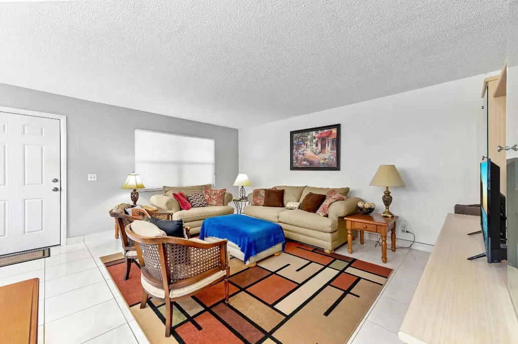 191 Piedmont D Delray Beach FL 33484