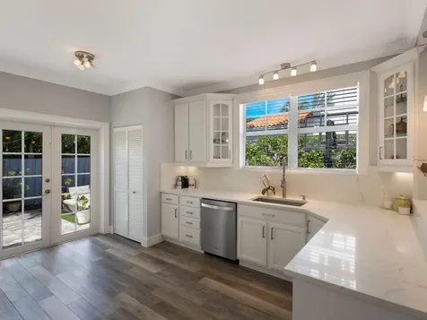 910 NE 2nd Avenue Delray Beach FL 33444