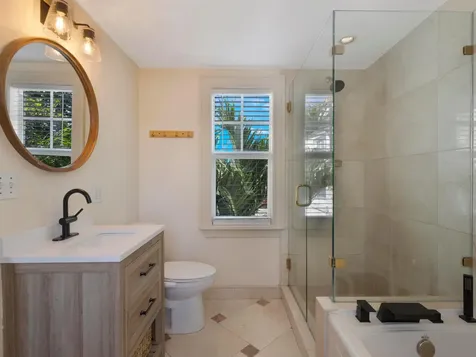 910 NE 2nd Avenue Delray Beach FL 33444