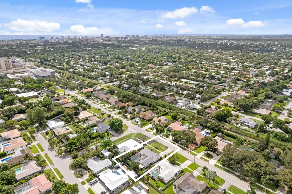 1039 NW 8th Street Boca Raton FL 33486