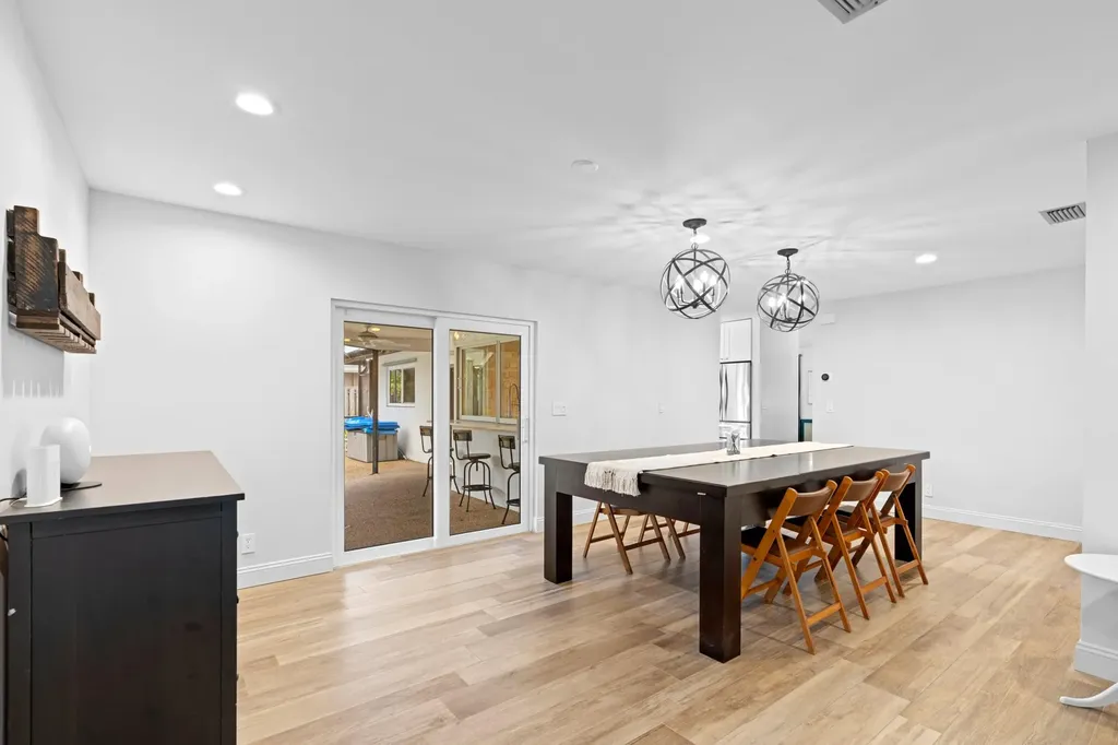 1039 NW 8th Street Boca Raton FL 33486
