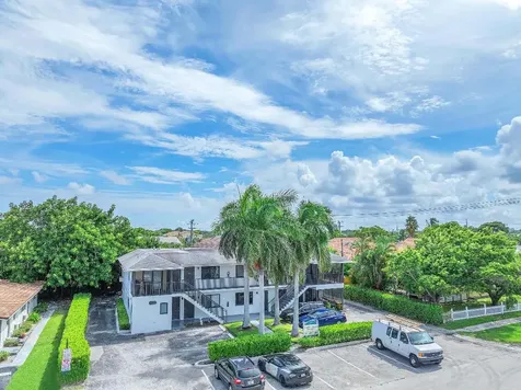 520 NE 45th Street Boca Raton FL 33431