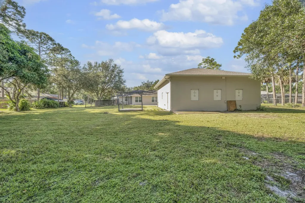 8330 Hidden Pines Road Fort Pierce FL 34945