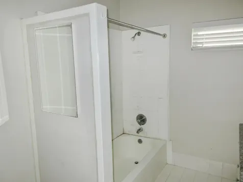 5039 NW 41st Court Lauderdale Lakes FL 33319
