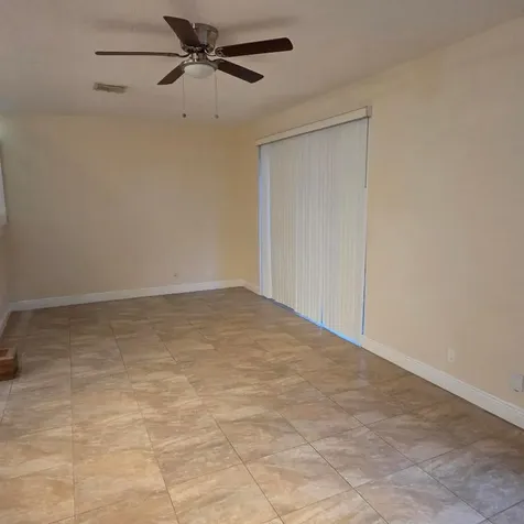 2791 S Evergreen Circle Boynton Beach FL 33426