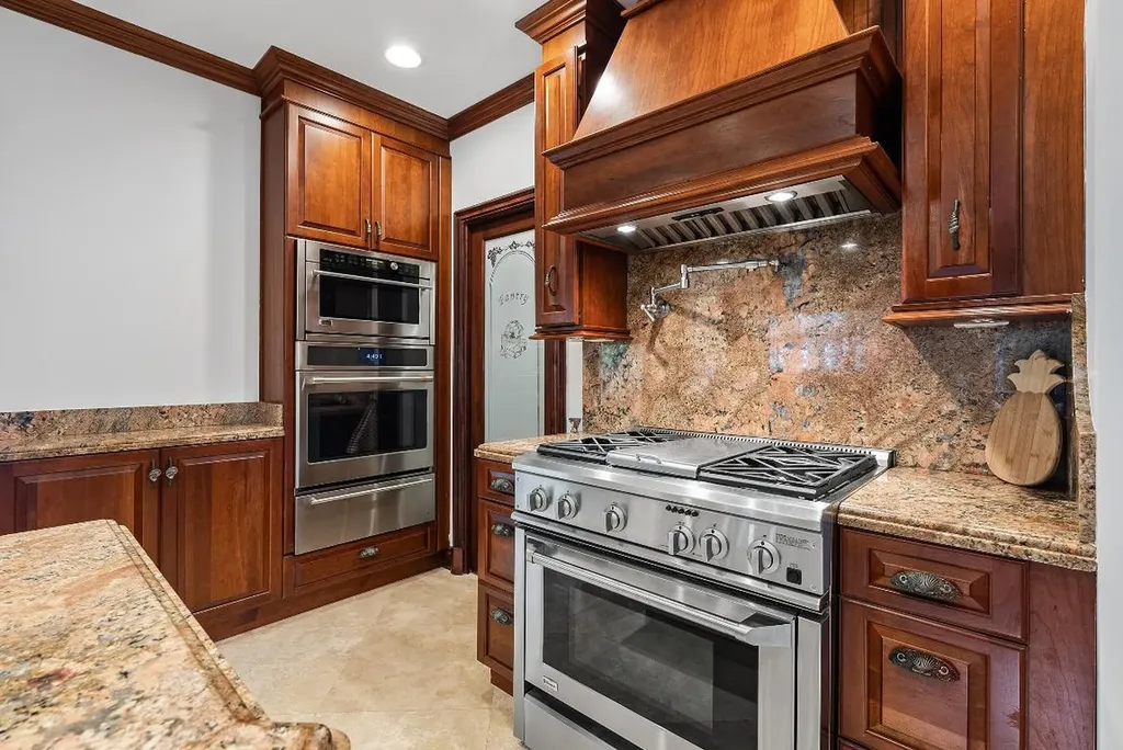 613 S Beach Road Jupiter FL 33469