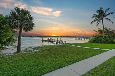 613 S Beach Road Jupiter FL 33469