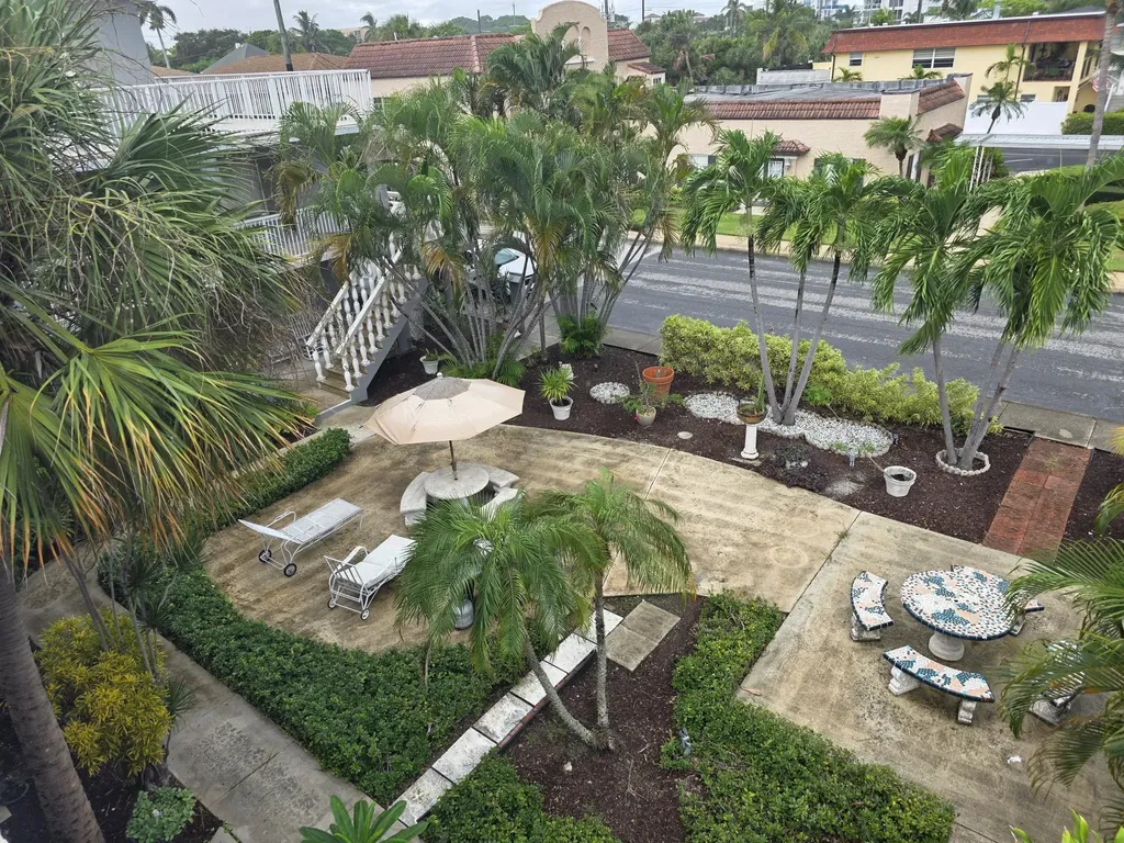201 S Lakeside Drive Lake Worth Beach FL 33460