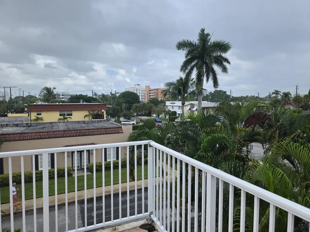 201 S Lakeside Drive Lake Worth Beach FL 33460