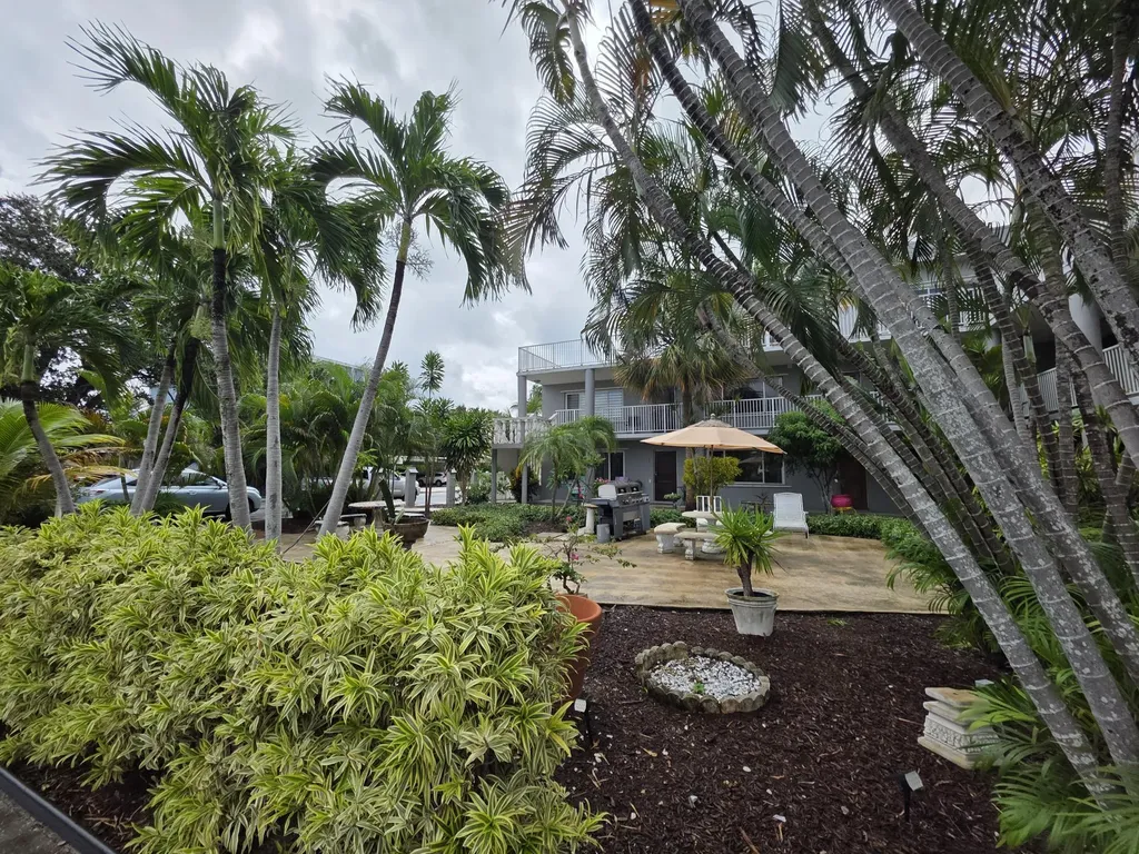 201 S Lakeside Drive Lake Worth Beach FL 33460