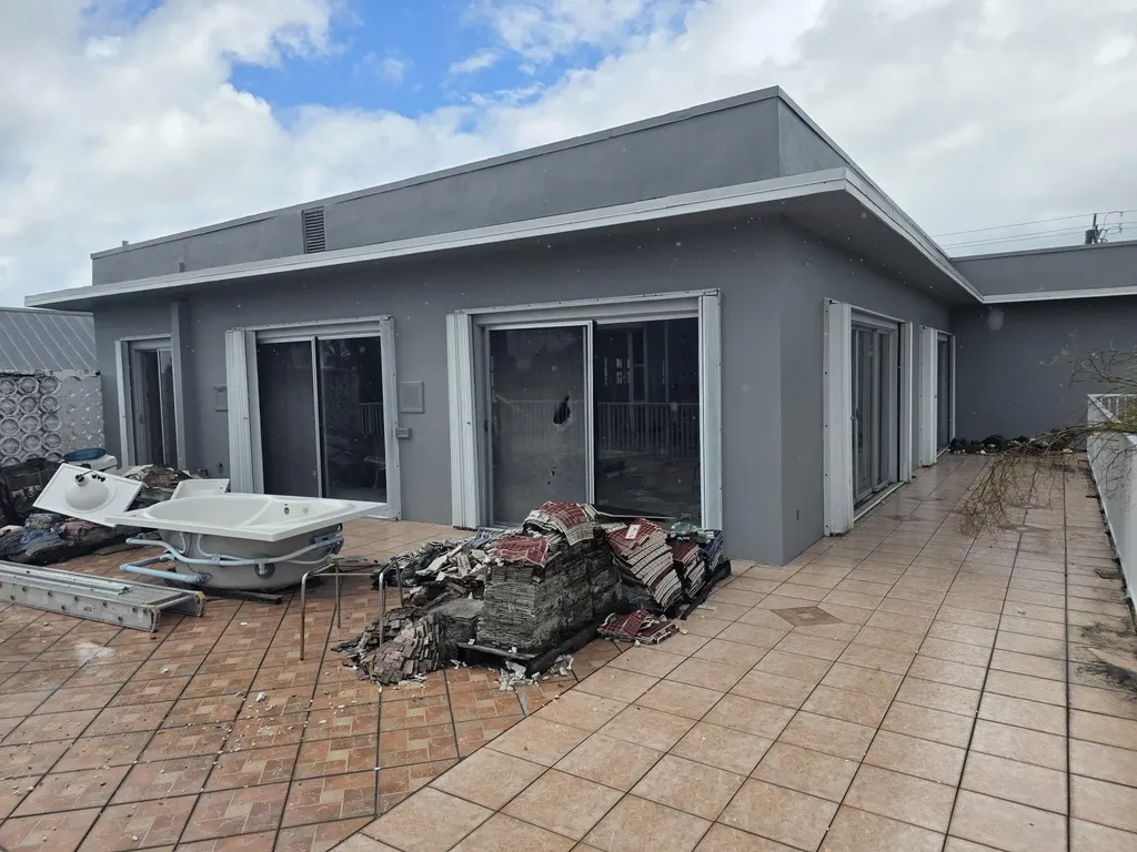 201 S Lakeside Drive Lake Worth Beach FL 33460