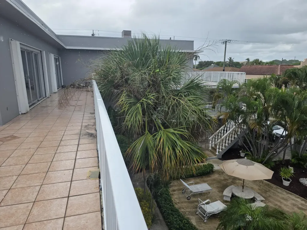201 S Lakeside Drive Lake Worth Beach FL 33460