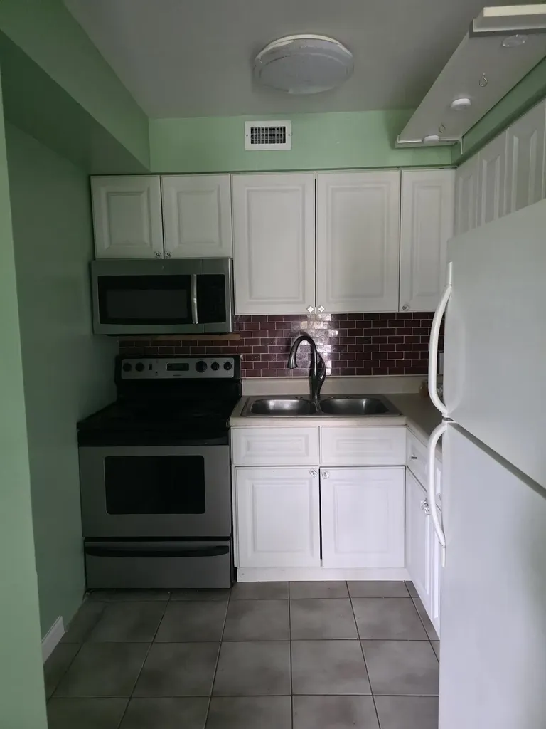201 S Lakeside Drive Lake Worth Beach FL 33460
