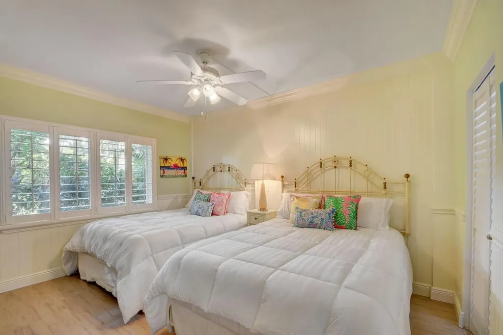 6520 N Ocean Boulevard Ocean Ridge FL 33435