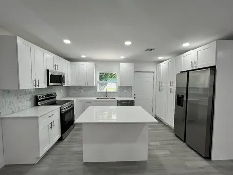 2801 Avenue Q Fort Pierce FL 34947