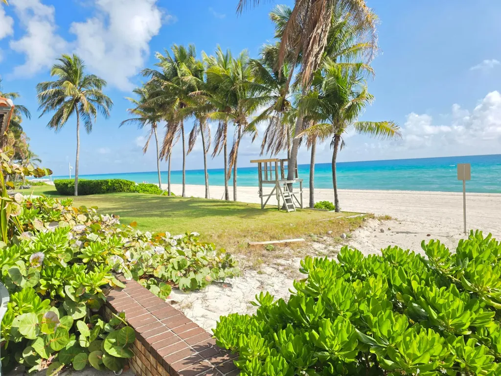 625 Ocean Boulevard Golden Beach FL 33160