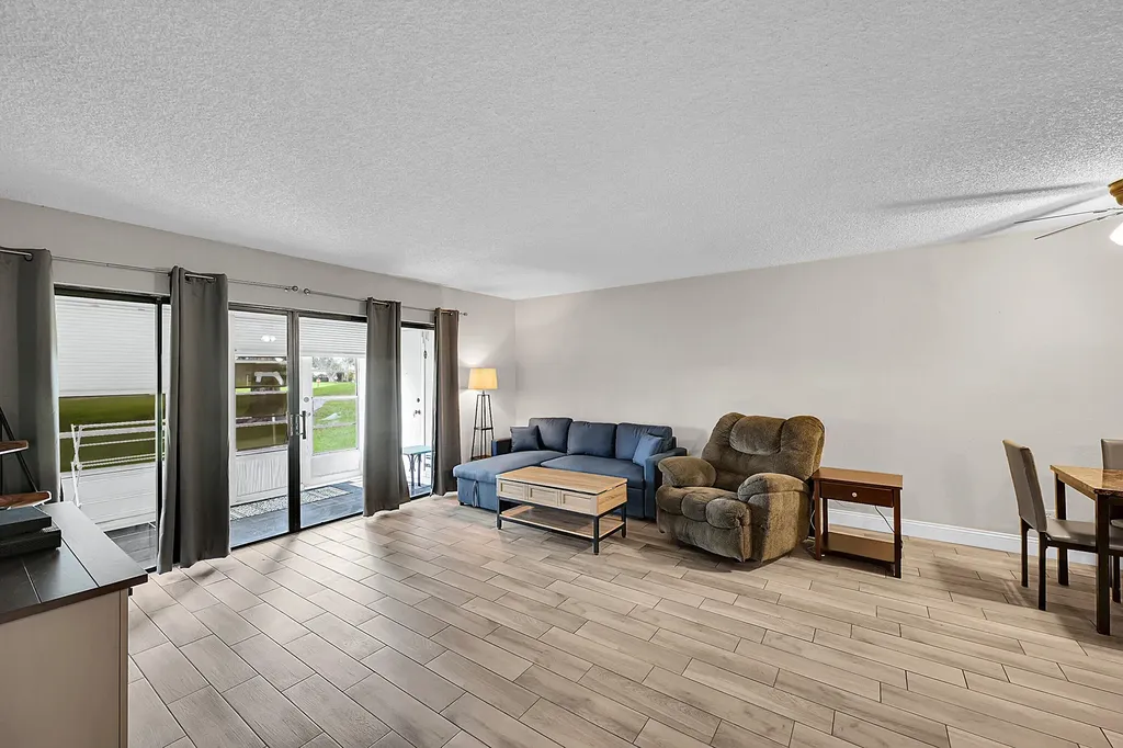 497 Piedmont K Delray Beach FL 33484