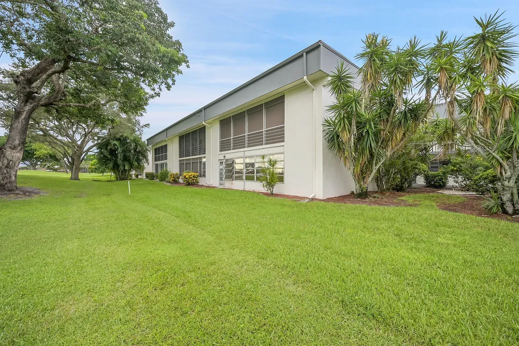 497 Piedmont K Delray Beach FL 33484