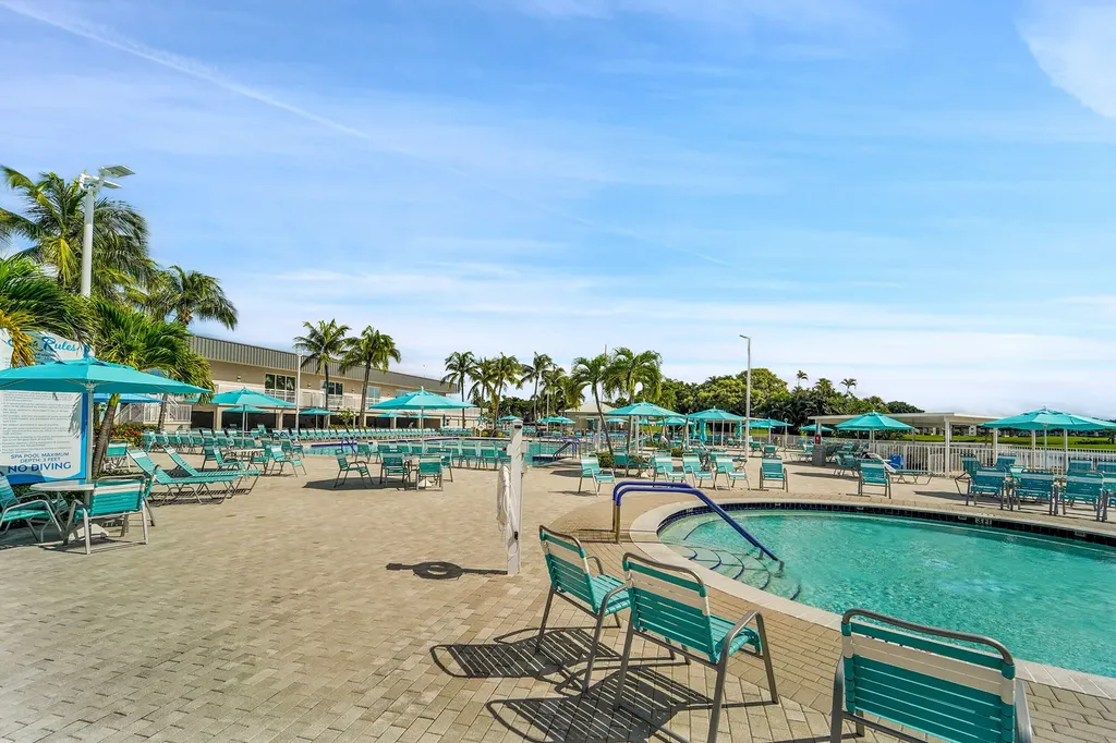 497 Piedmont K Delray Beach FL 33484