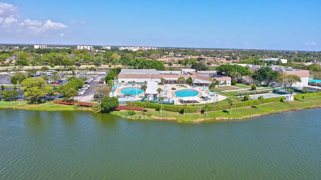 497 Piedmont K Delray Beach FL 33484