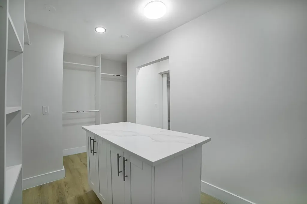 8008 Eastlake Drive Boca Raton FL 33433