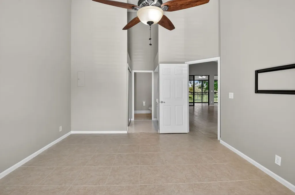 8041 Aberdeen Drive Boynton Beach FL 33472