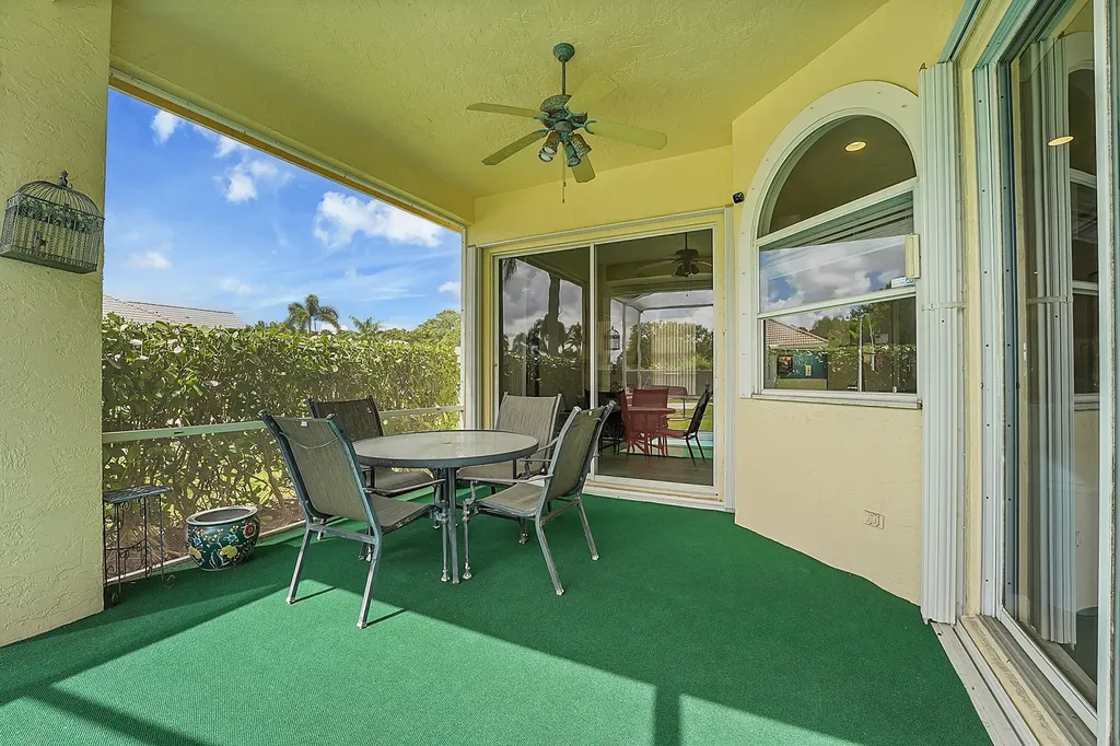 627 SW Saint Thomas Cove Port St Lucie FL 34986