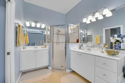 627 SW Saint Thomas Cove Port St Lucie FL 34986