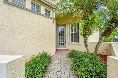 627 SW Saint Thomas Cove Port St Lucie FL 34986