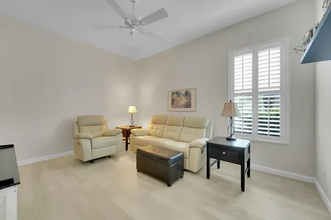 627 SW Saint Thomas Cove Port St Lucie FL 34986