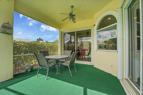 627 SW Saint Thomas Cove Port St Lucie FL 34986