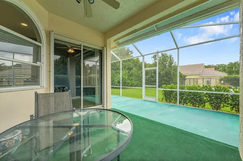 627 SW Saint Thomas Cove Port St Lucie FL 34986