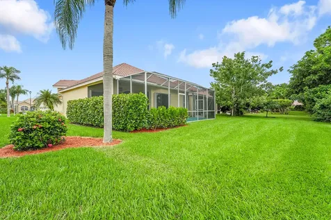 627 SW Saint Thomas Cove Port St Lucie FL 34986