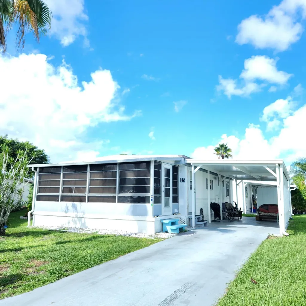 15 Indigo Lane Port St Lucie FL 34952