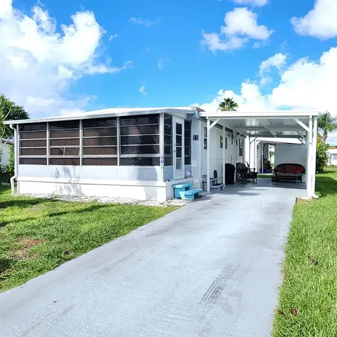 15 Indigo Lane Port St Lucie FL 34952