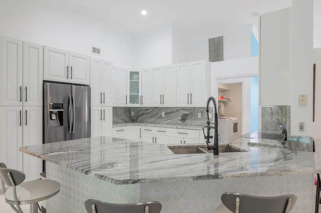 221 Cypress Trace Royal Palm Beach FL 33411